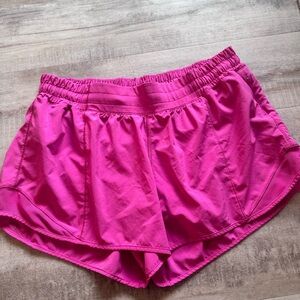 Lululemon Hotty Hot 4” Shorts Size 12- Excellent used condition